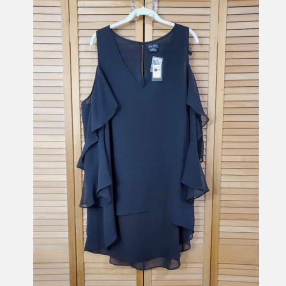 CITY CHIC Plus Size Hi-Low Cold Shoulder Long Sleeve Top - Picture 8 of 11